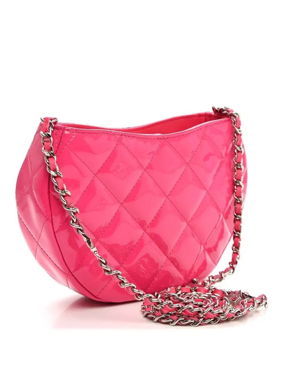 CHANEL elevate your